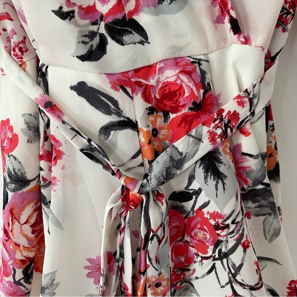 Francesca’s Wrap-Front Low Zipper-Back Floral Romper - Picture 2 of 8